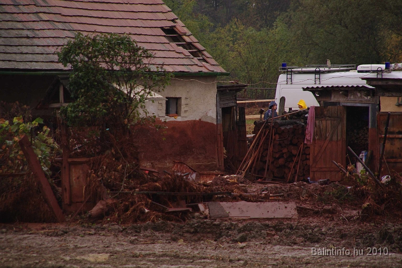 kolontar_adomany_2010_014.jpg