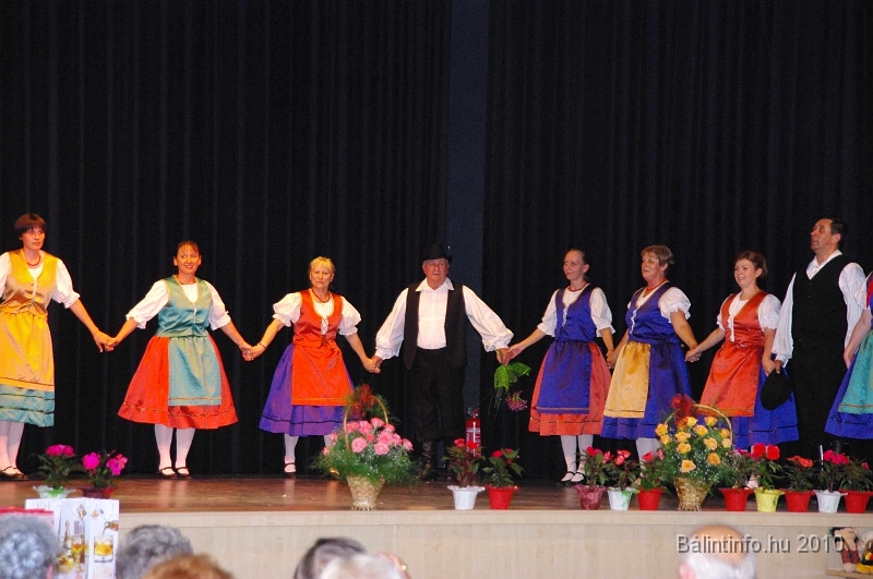 nyugdijas_klub_evfordulo_2010_003.jpg