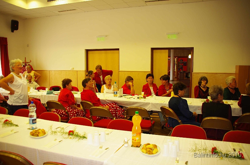 nyugdijas_klub_evfordulo_2010_015.jpg