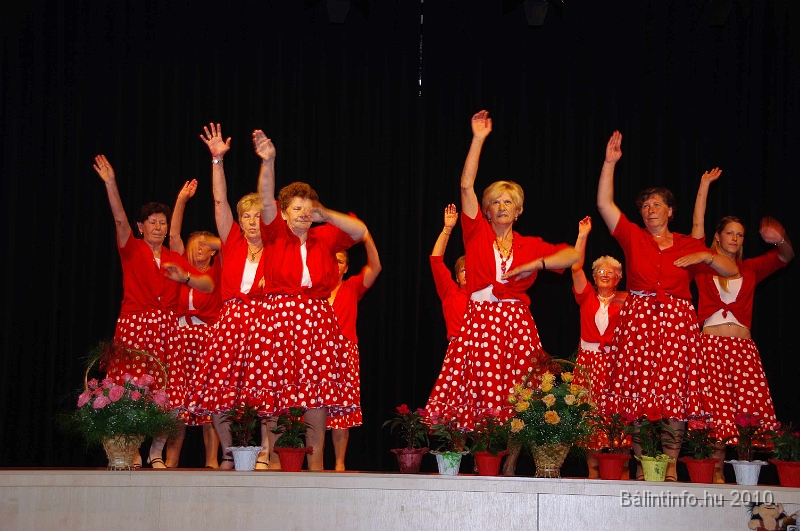 nyugdijas_klub_evfordulo_2010_045.jpg