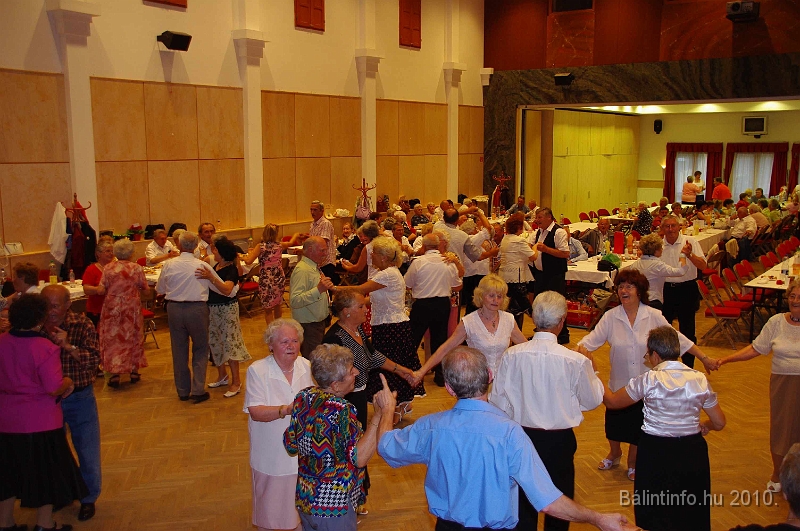 nyugdijas_klub_evfordulo_2010_059.jpg