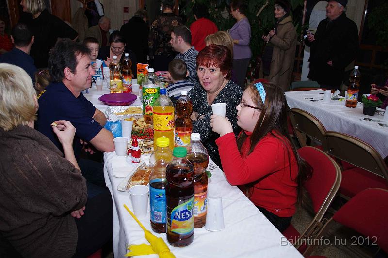 torokbalint_nyugdijasklub_mikulas_2012_006.jpg
