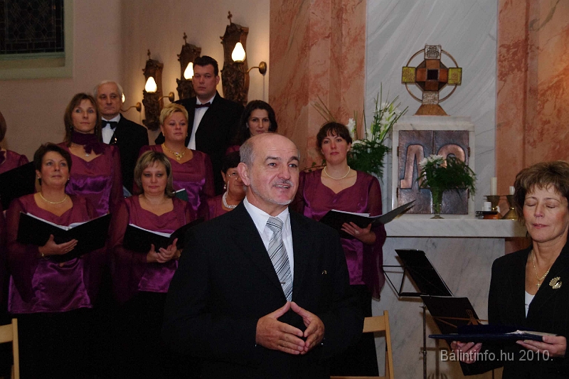 oktober23_unnepseg_2010_034.jpg