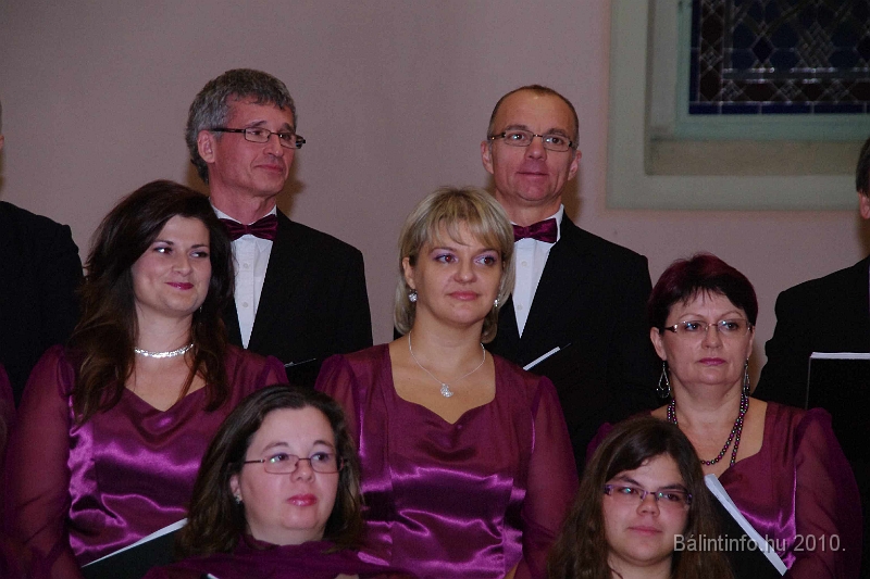 oktober23_unnepseg_2010_035.jpg