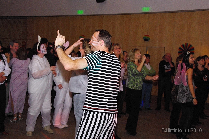 retrofarsang_2010_041.jpg
