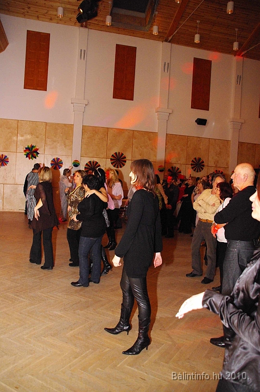 retrofarsang_2010_043.jpg