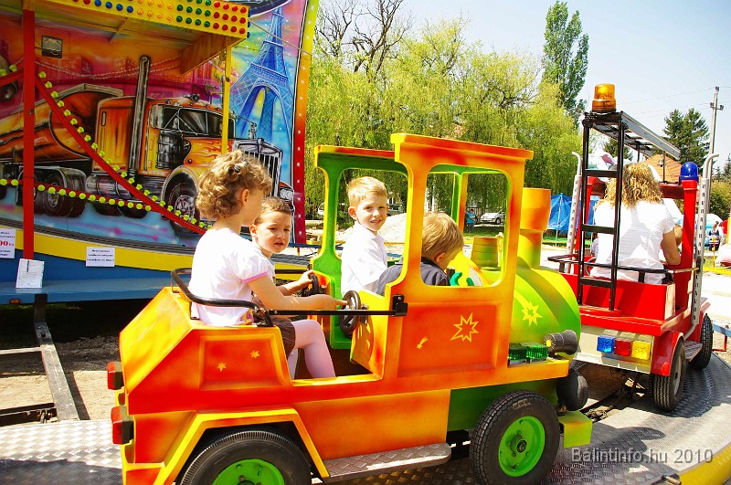 varosi_majalis_eletkepek_2010_090.jpg