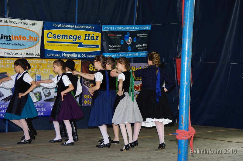 varosi_majalis_fellepok_2010_062.jpg