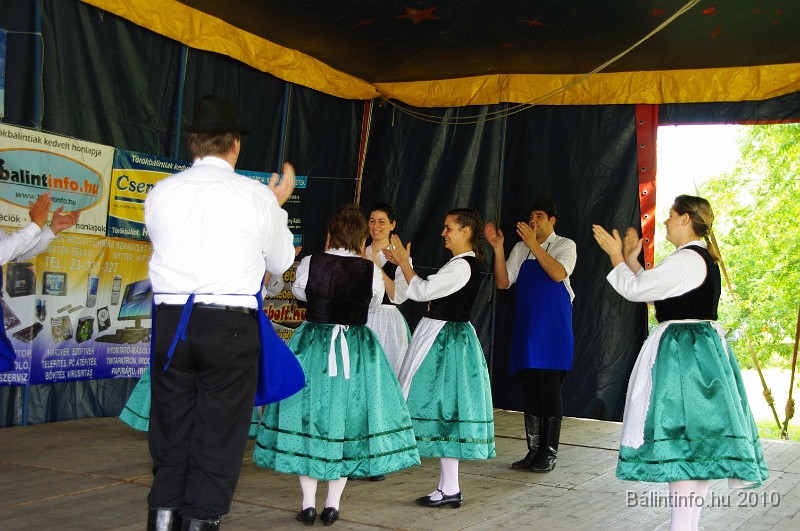 varosi_majalis_fellepok_2010_125.jpg