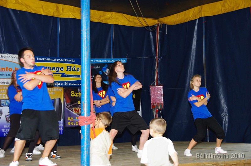 varosi_majalis_fellepok_2010_213.jpg
