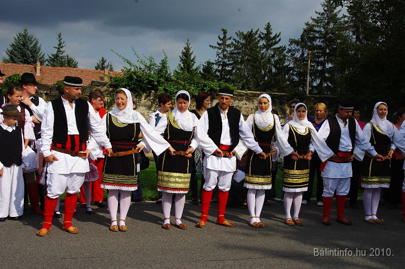 szureti_felvonulas_2010_075.jpg