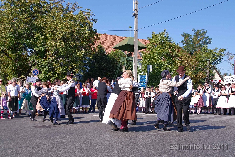 szureti_felvonulas_2011_065.jpg