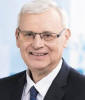 DR. ARADSZKI ANDR�S f�nyk�pe