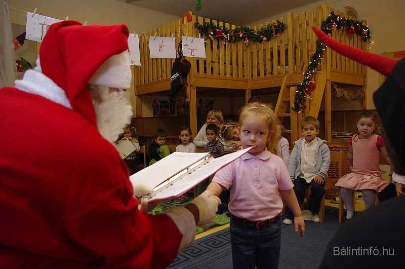 mikulas_csupasziv_2008_228.jpg