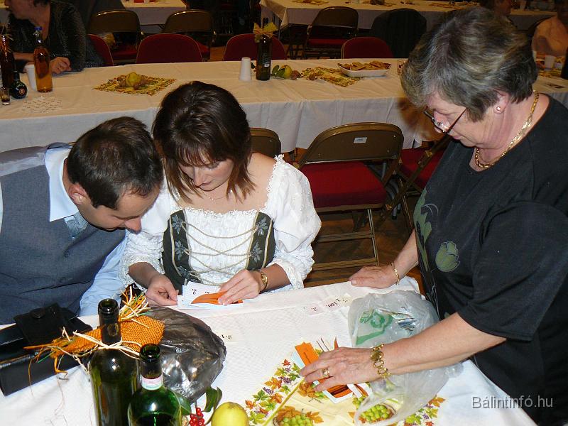 szuretibal_2008_019.jpg
